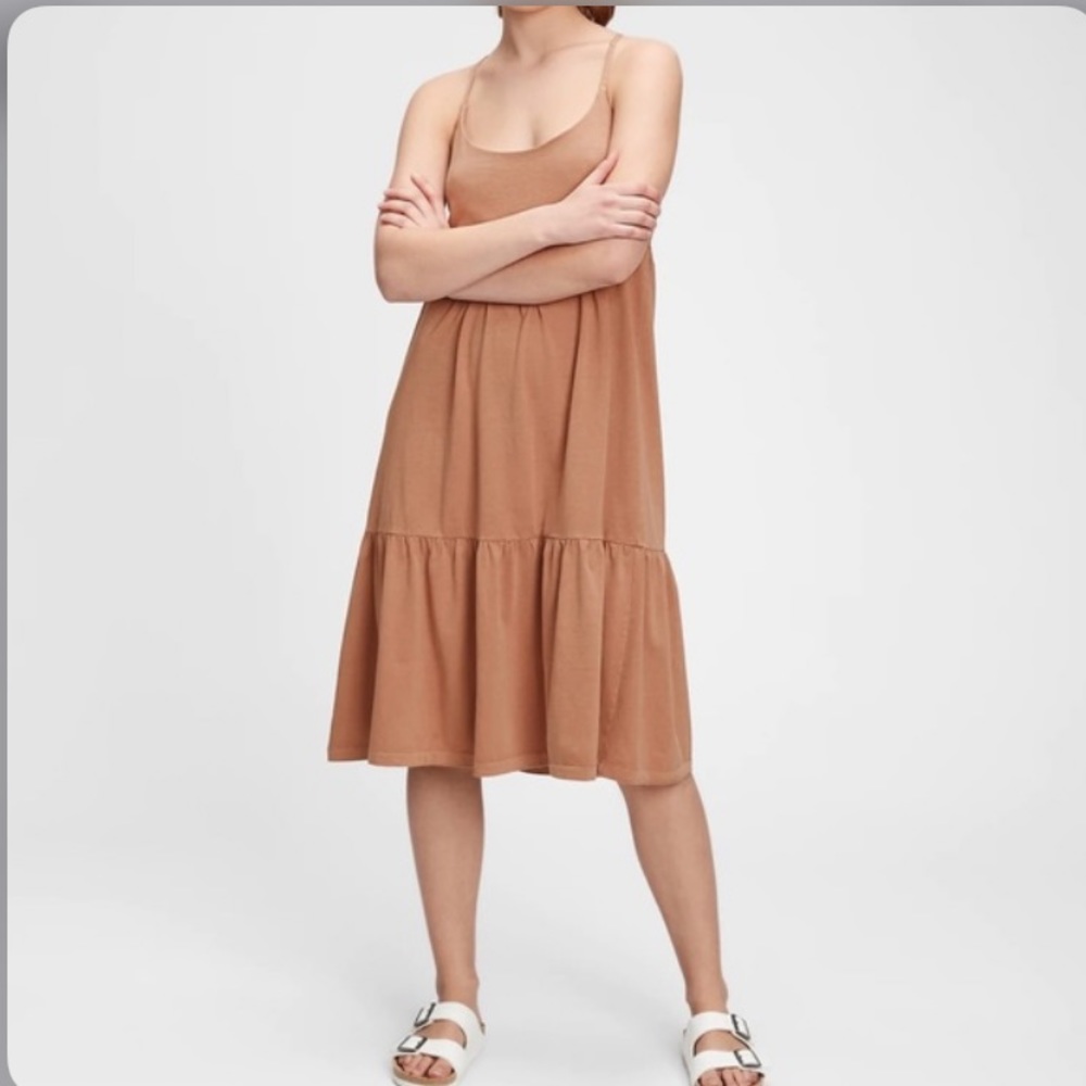 NWT GAP Women's Racerback Tiered Midi Dress